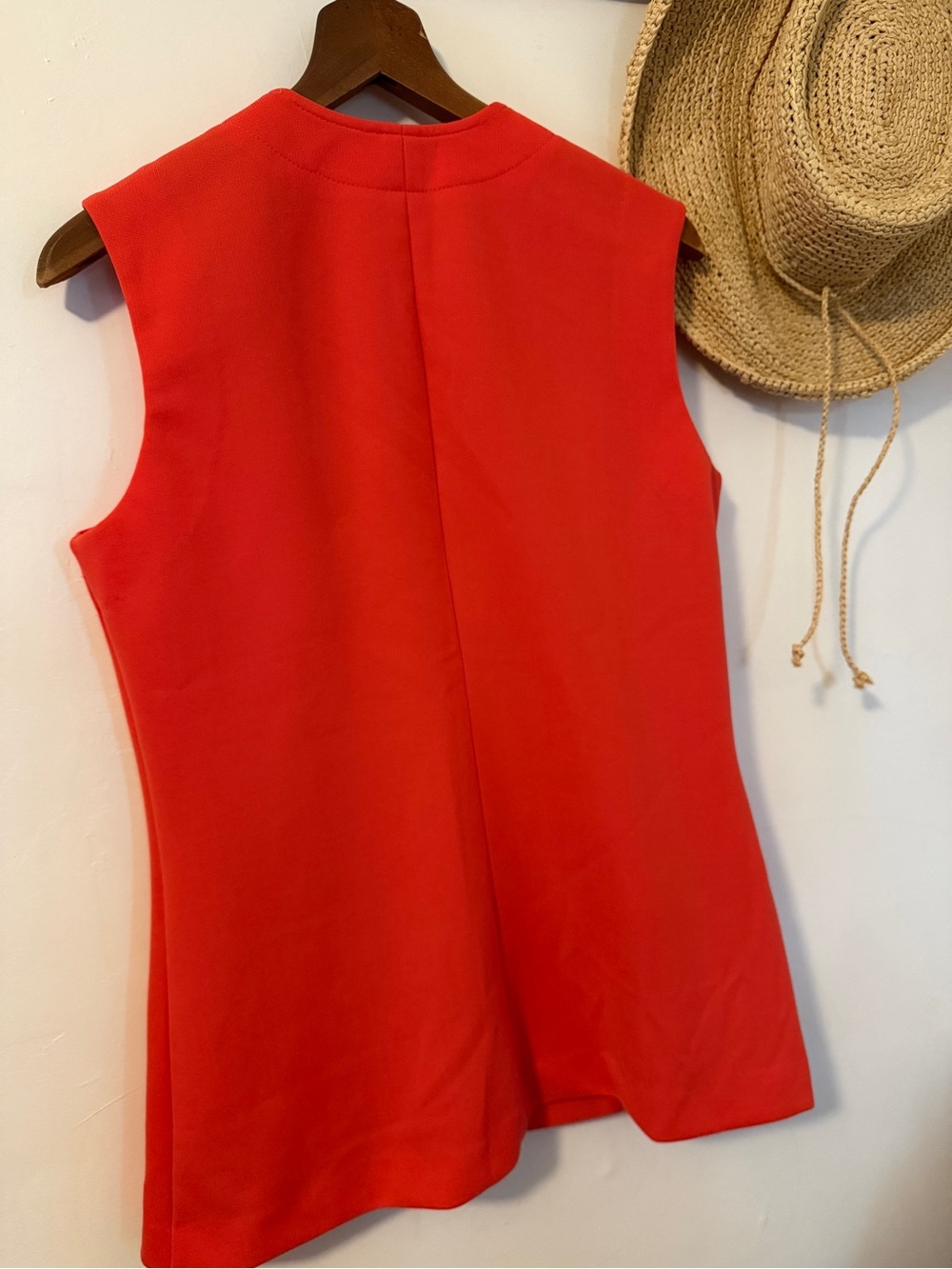VTG Devon Red Button-Front Vest - Picture 5 of 5